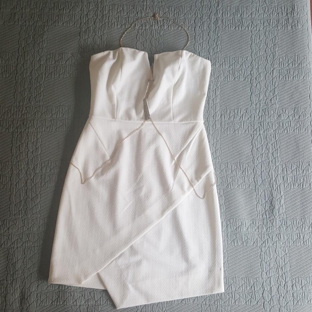 Fitted Dress with necklaces
